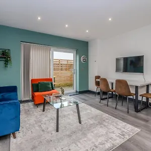  Holiday home Central 3 Bedroom Flat Bn340bwil